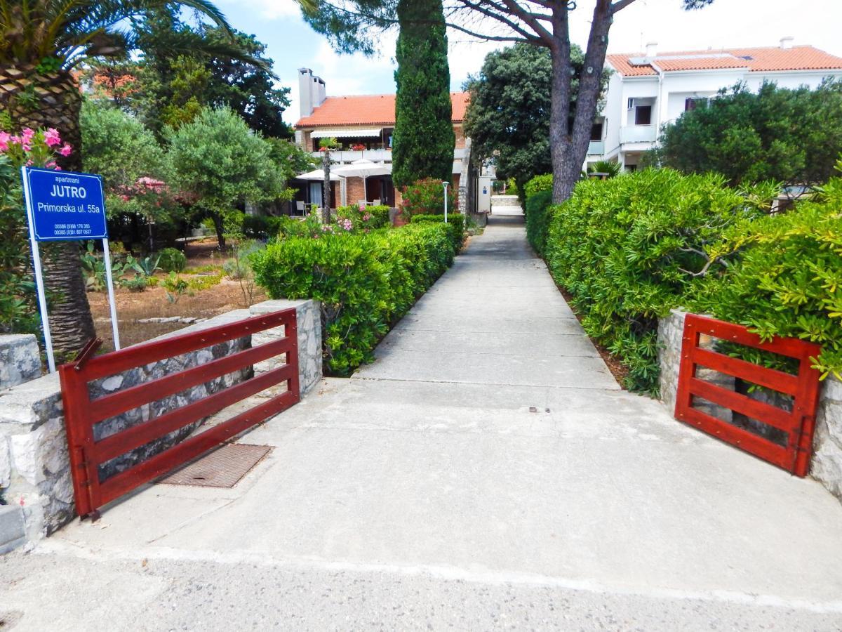 Apartmani Jutro Novalja Exterior foto